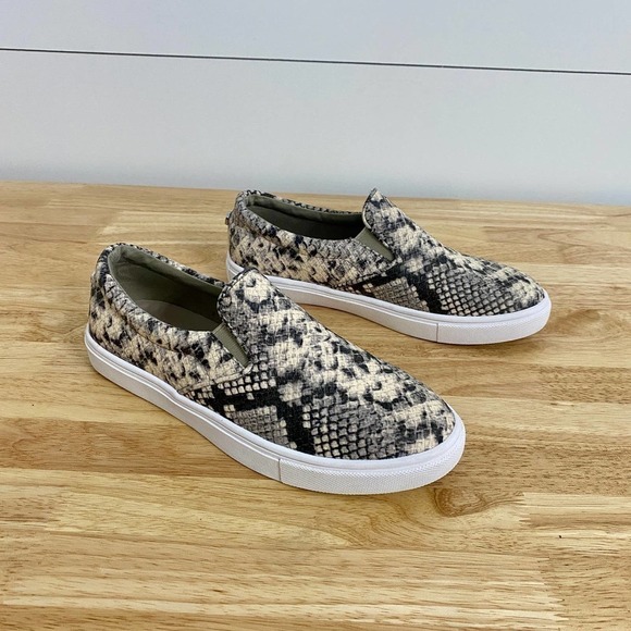 Steve Madden Ecentric Snake Print Slip On Comfort Walking Sneakers Size 8.5 - Picture 3 of 11